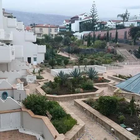 Apartamento Parque Lotos Daire